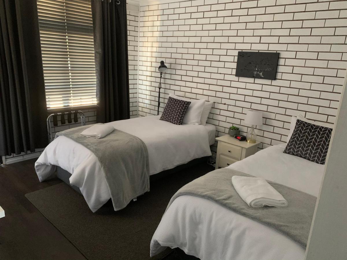 Kings Avenue Motel Saint Arnaud 外观 照片