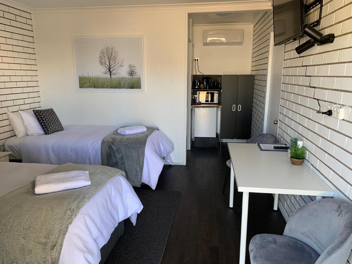 Kings Avenue Motel Saint Arnaud 外观 照片